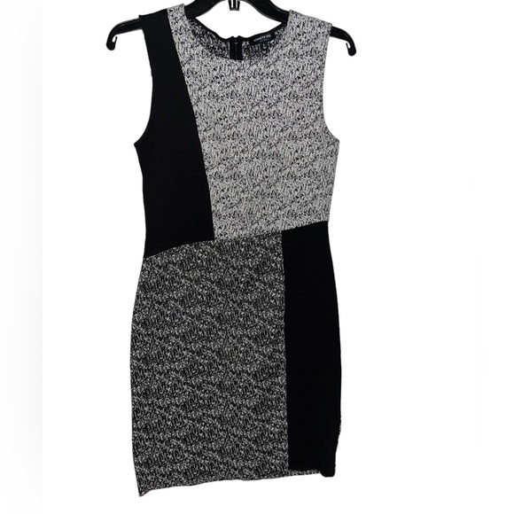 Kenneth Cole Dresses & Skirts - Kenneth Cole Dress 0